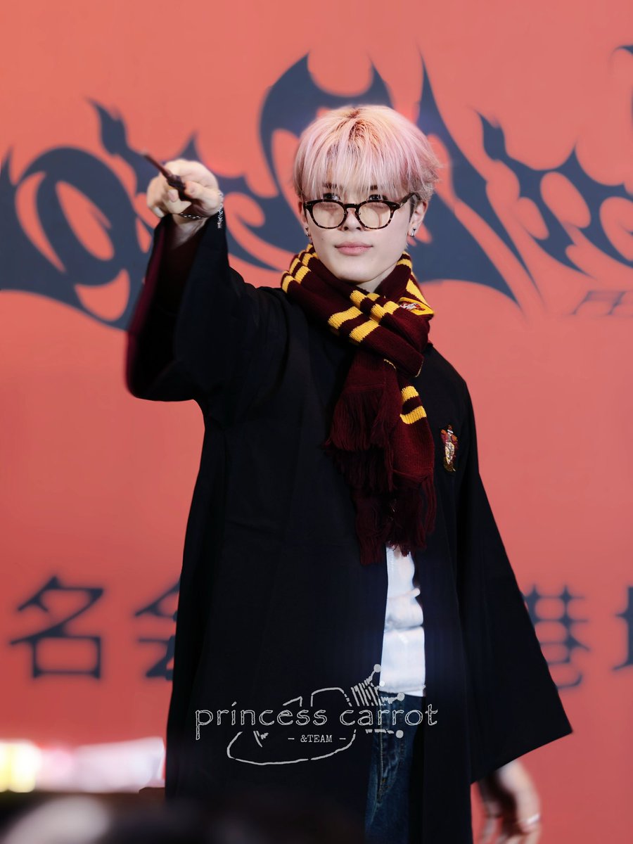 carrotatnight's tweet image. 250725 HONGKONG FANSIGN

#andTEAM #앤팀 
#MAKI #마키 #マキ