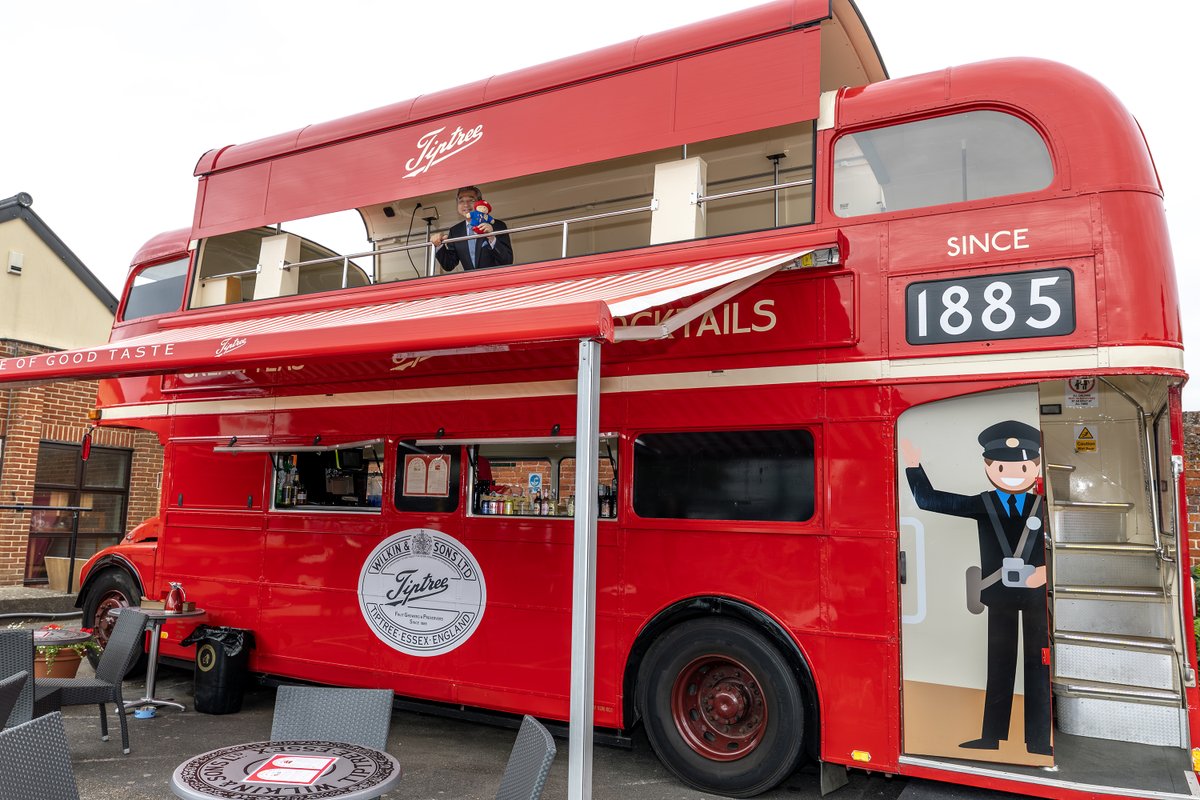 Hiroshi Suzuki (@ambjapanuk) on Twitter photo Wow! Tiptree Bus!!👍
📷©Paul Starr Wow! Tiptree Bus!!👍
📷©Paul Starr