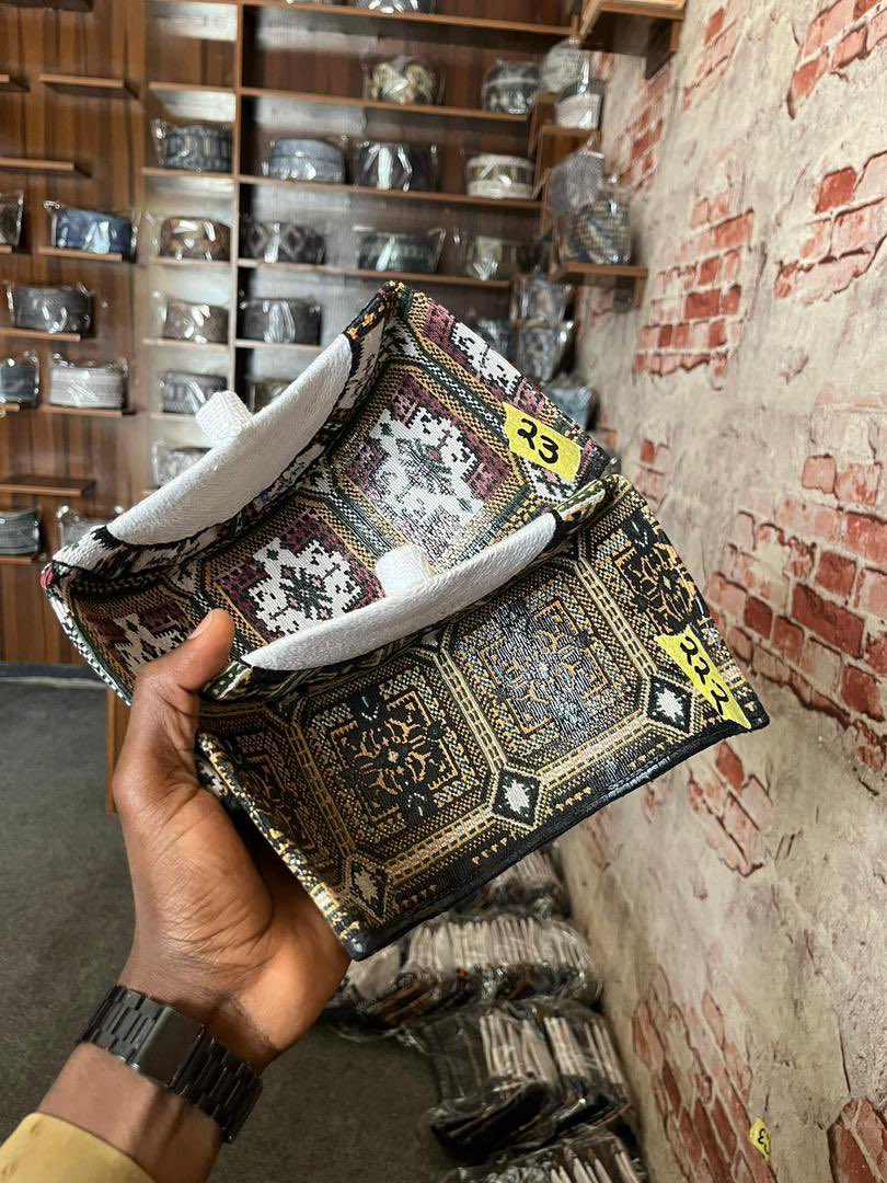 ibmachina's tweet image. 🔥 
🏷️ 45,000