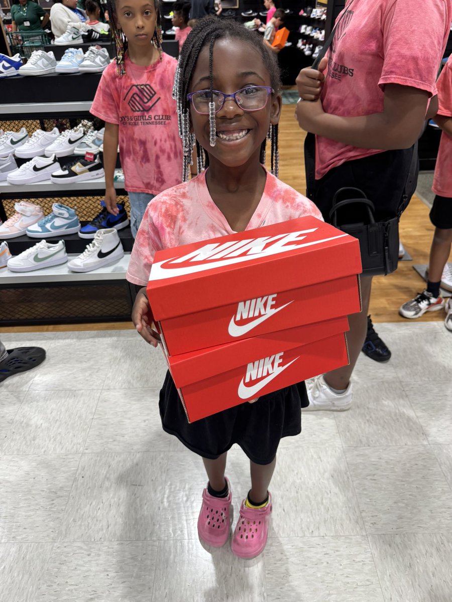 Kim Smith tweet media