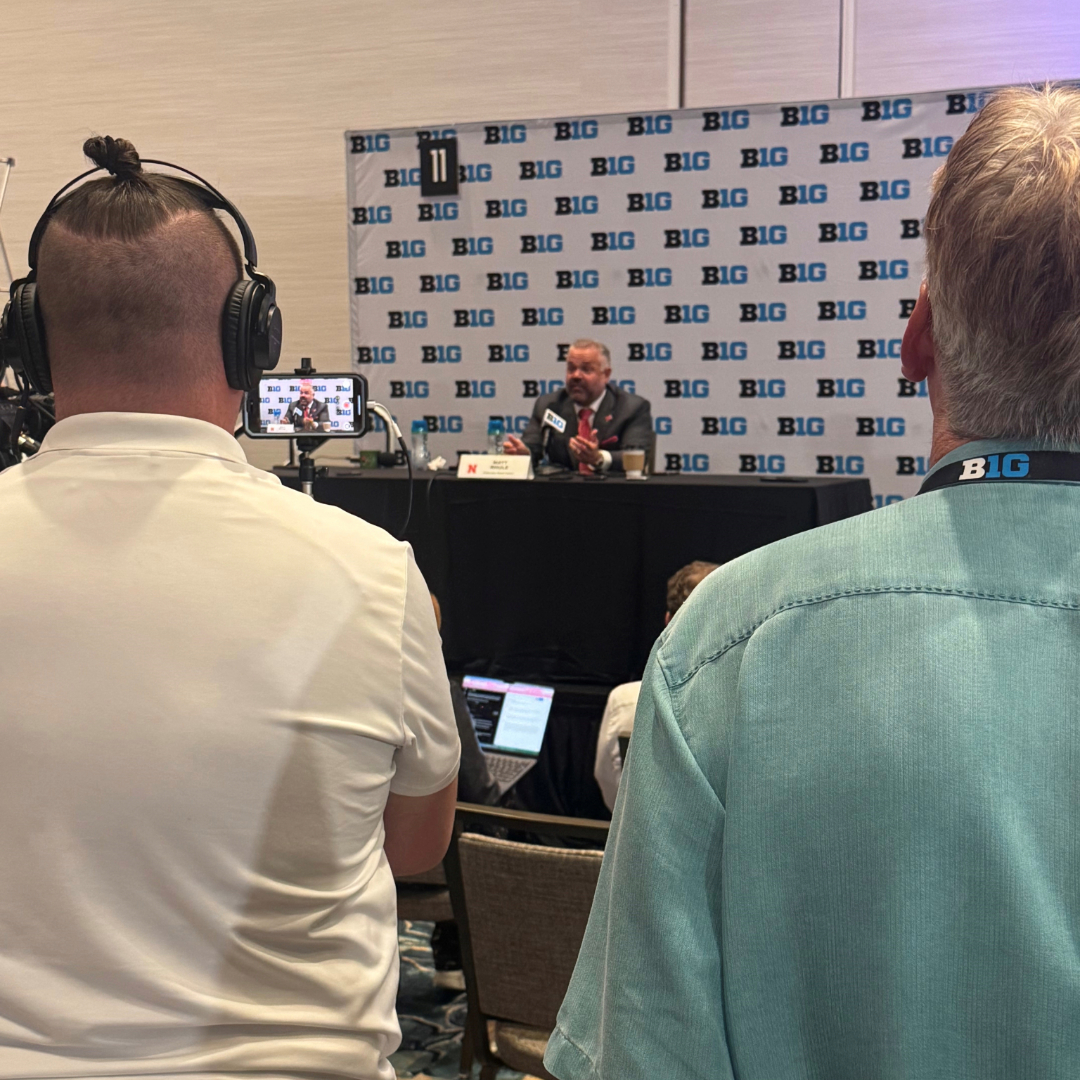 CottonBowlGame's tweet image. B1G Talk in Vegas 🏈
Our favorite #GoodyearCottonBowl Classic trophy made the trip to the 702 for this year's @B1GFootball Media Days!
#B1GMediaDays | #LikeNoOther