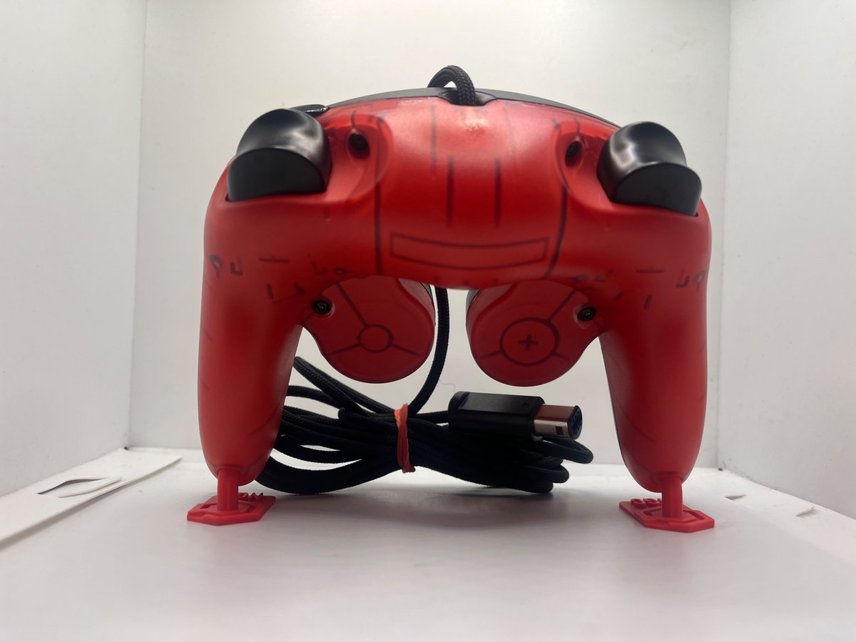 CfanCustoms's tweet image. Phob 2.0.5 for sale!! 🍒
$155 FREE SHIPPING FOR U.S CUSTOMERS!
~~~~~~~~~~~~~~~~~~~~~~~
-Phob 2.0.5,.29 firmware
-Tactile Z
-Lubed stickboxes 
-Lubed triggers
-Lightweight trigger springs  
-2 meter paracord
-Torx screws 
-Frosted 3rd party back
-OEM dyes buttons and cstick

DM to…