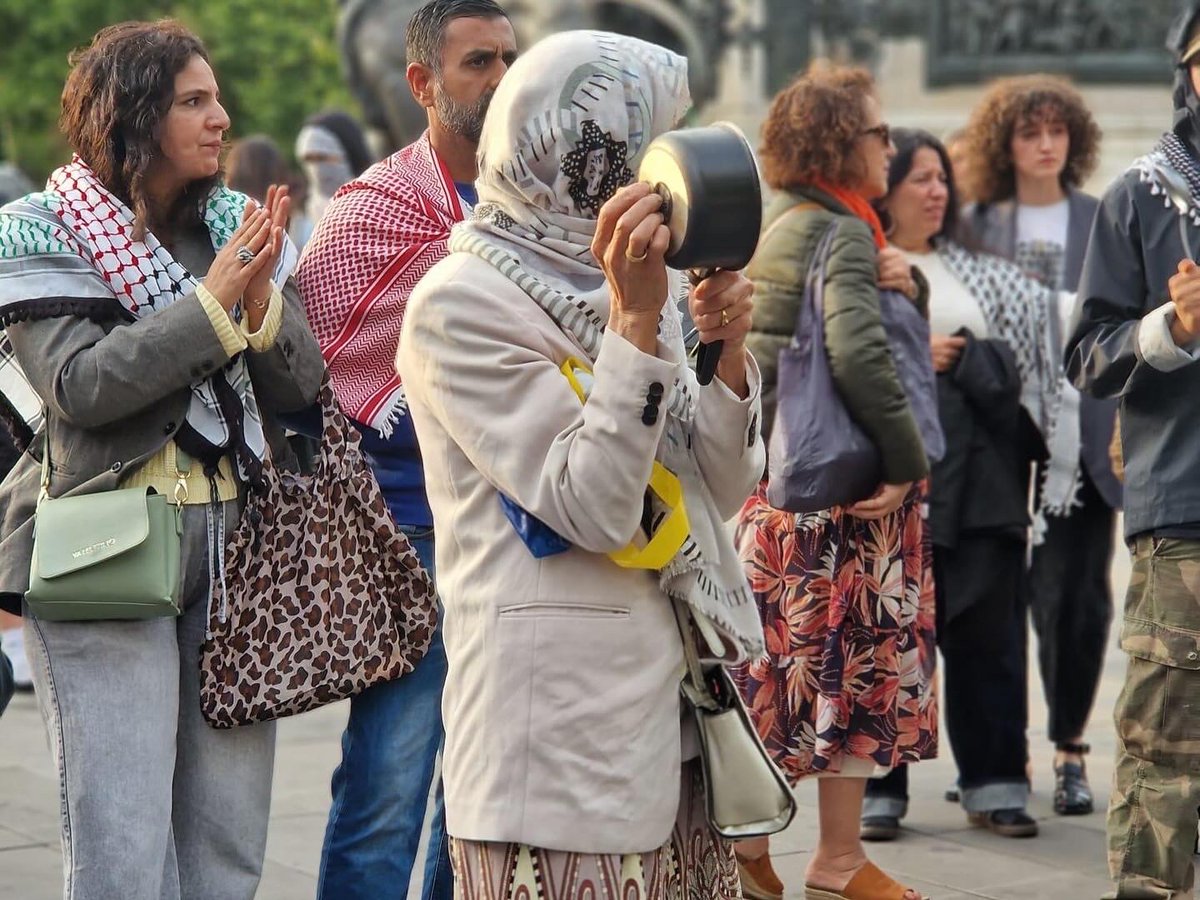 CoordinationCLS's tweet image. Le Génocide continue ! La famine continue ! La complicité occidentale continue ! Mais notre mobilisation continue aussi !
Mercredi 23 et jeudi 24 juillet, nous avons continué à nous mobiliser et nous continuerons !
#freepalesti̇ne #freegaza #gazastarving #opengazabordersnow