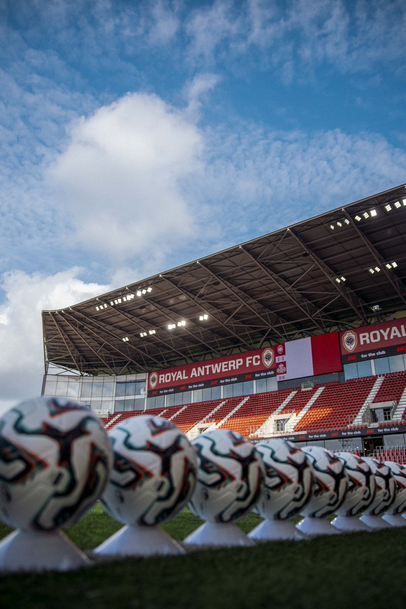 UnionStGilloise's tweet image. Arrived in Antwerp! Ready to kick off JPL 25/26. 🫡