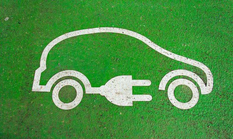 TheConsumerman's tweet image. Electric Vehicle Tax Credit Ends on Sept. 30: When President Trump signed the big budget bill into law on July 4, it eliminated  EV tax credits of up to $7,500 enacted under the Biden Admin. bit.ly/46nWk43