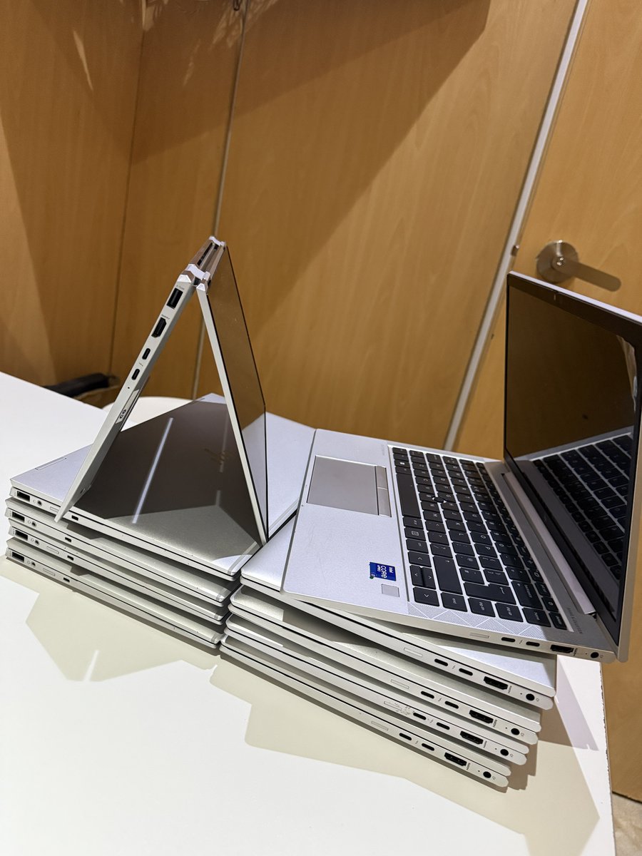 dabz_global's tweet image. New stock‼️ foreign premium used hp laptops available! Comes with original charger and laptop sleeve/bag‼️
Hp 1040 g7 x360 || 10th gen || 13 inches || 10th gen|| core i7 || 16gb ram || 512gb ssd || finger print || Face ID || gem cut || Touchscreen
Price: N570,000
Hp 840 g8 ||…
