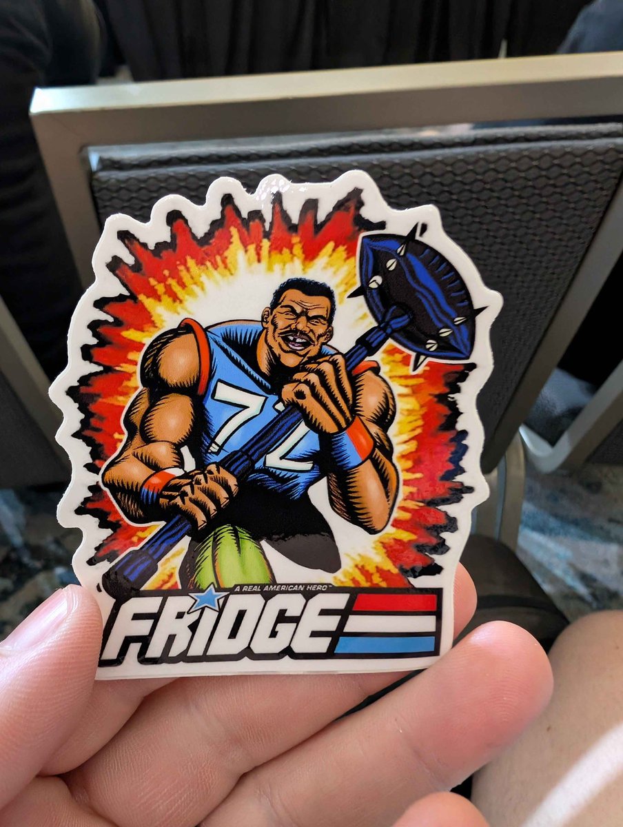 preternia tweet media