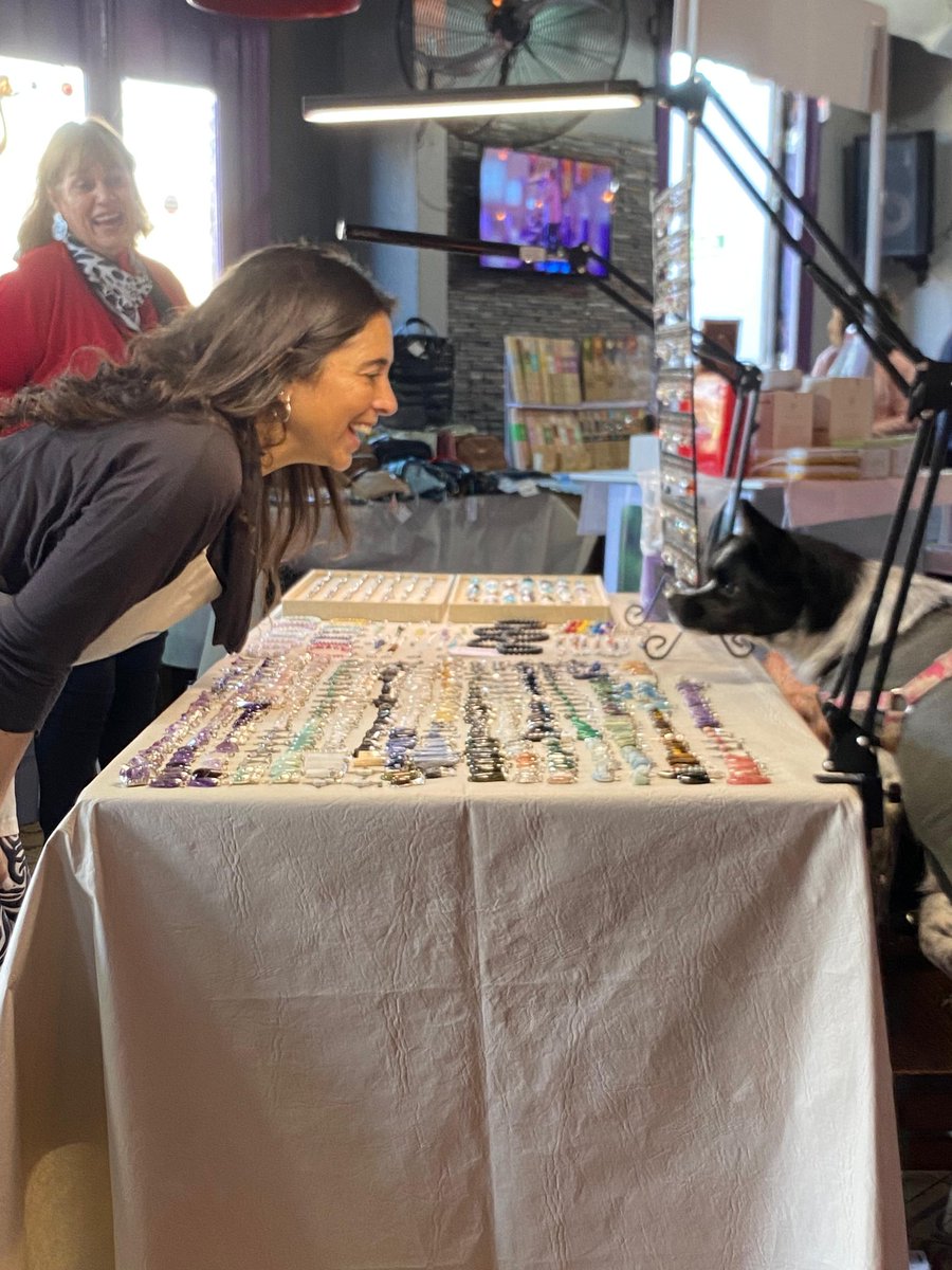 Hola gente! Soy Tati y rescato perros del maltrato y abandono en La Plata. Nuestro cupo de animales está súper lleno pero no puedo publicarlos en adopción porque no he podido pagar las castraciones a bajo costo y análisis de sangre de los últimos 3 rescatados. (Sigue)