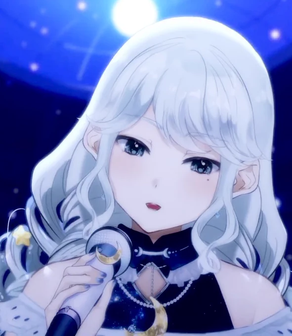 我らがかぐや姫おみやさんこと 『神月都』さん( #miya_czk ) モチーフのバッジです 最初は月と竹だけだったんですが 月夜の歌姫的な感じに☆ クールに見えますが超お茶目で食いしん坊でやたらヒゲが似合うおみやさんの美しい歌声は一度聴けばもう虜になる事間違いなし #こーづきみゃーと #Vバッジ