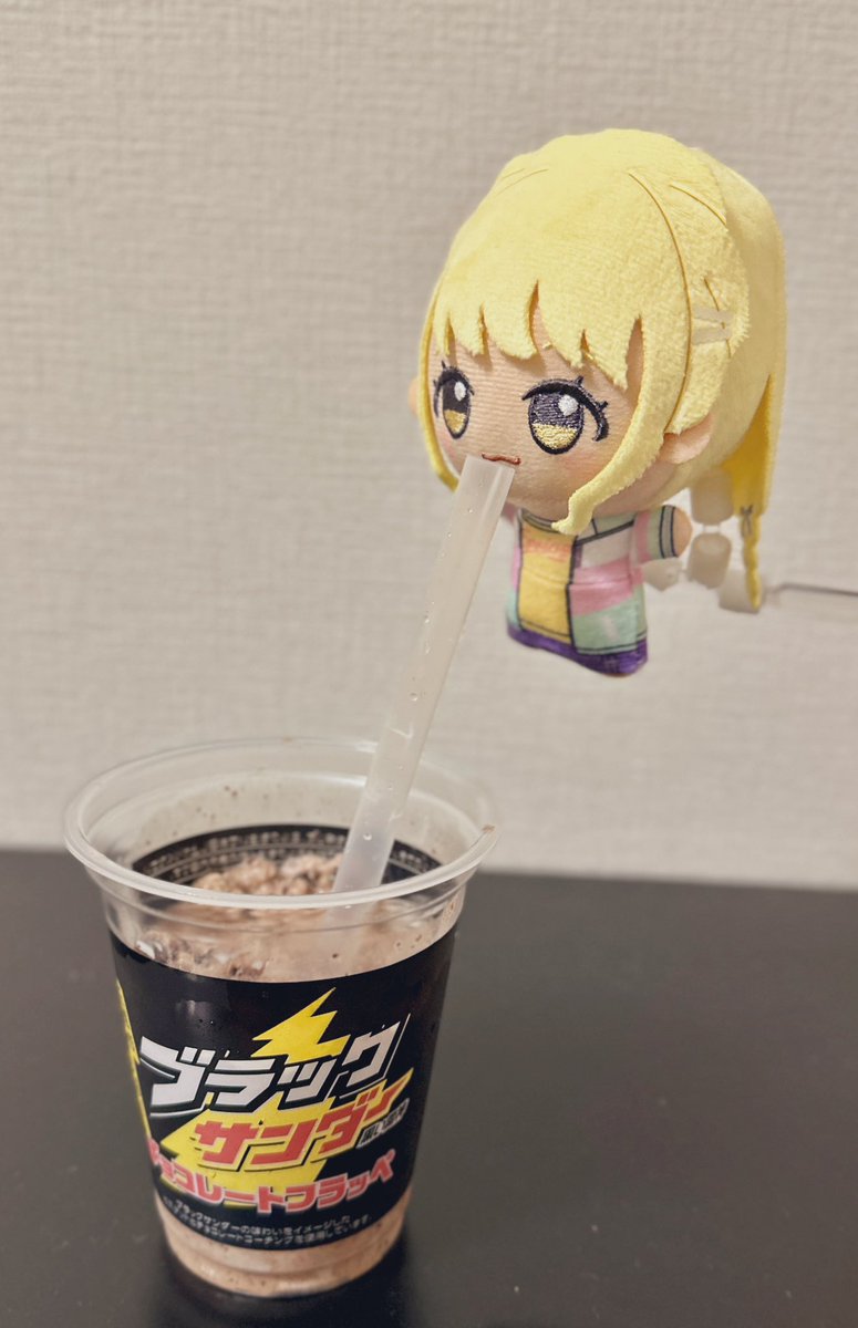 AbarthHi49903's tweet image. #初星学園ぬいぬい部 
チュ〜🎶