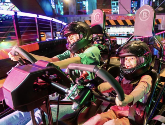 LivConfidential's tweet image. Yes, it’s the summer holidays. But fear not – @cnfguides' guide to family days out in Liverpool is here to fill your days with adventure and laughter, rather than screen time and constant requests for snacks. 💪
confidentials.com/liverpool/6-fa…