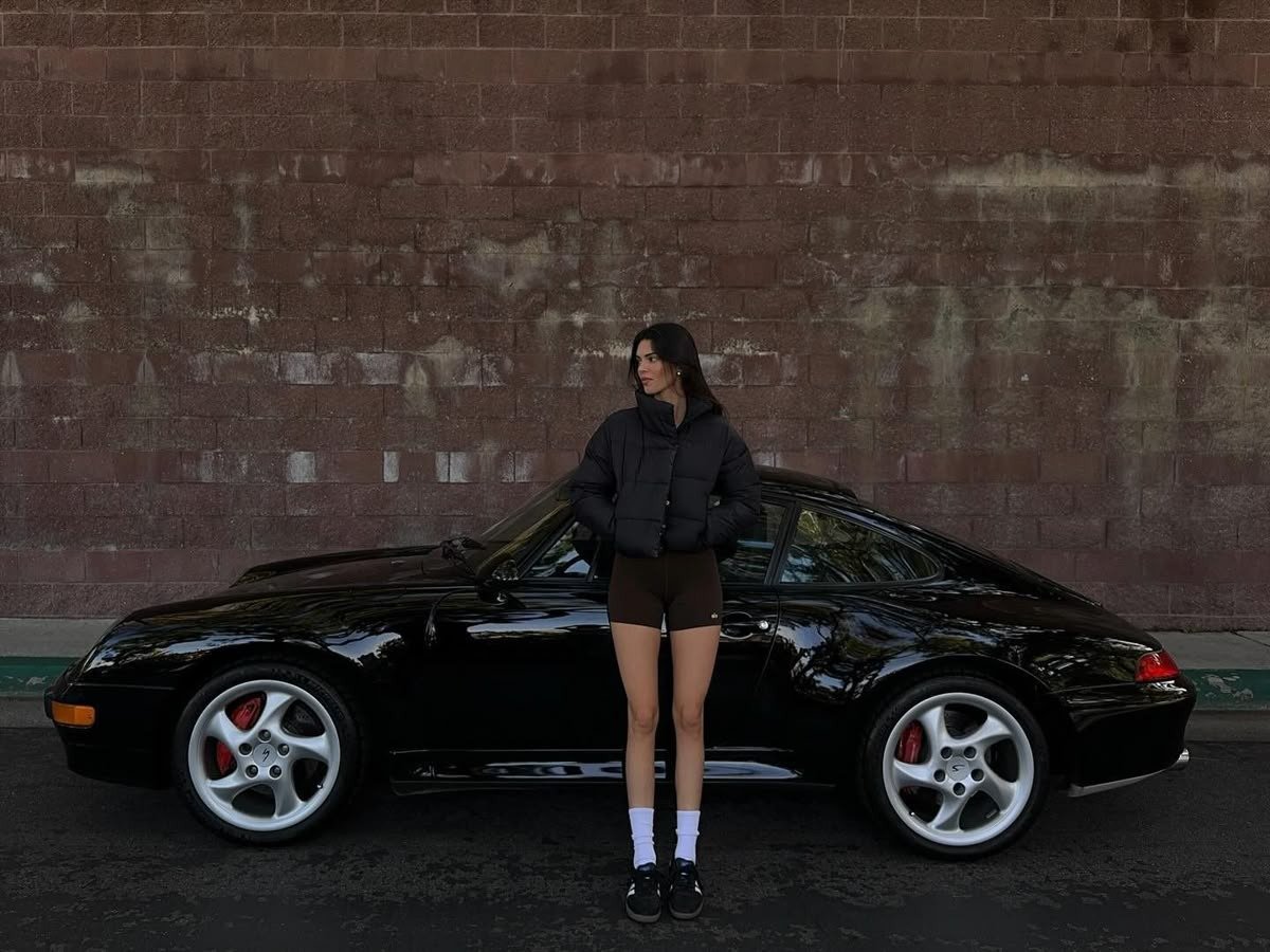 archivekend's tweet photo. okay but kendall jenner's car collection 😮‍💨 https://t.co/8P3L77Mvug