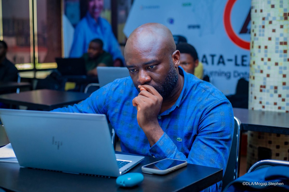 DataLead_Africa's tweet image. Bootcamp Moments 😎
No better way to spend the week than learning real skills for real jobs.

Cheers to a great weekend from our cohort 18 Data Analytics Participants 🥳

#Cohort18 #dataanalyticsbootcamp #abujatechschool #tgif