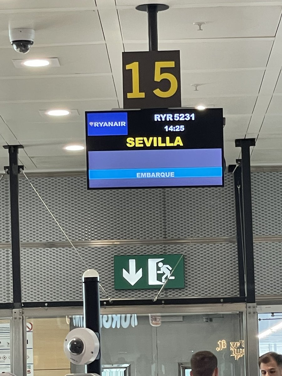 En trayecto…

 🥊#LaVeladaDelAñoV 🥊