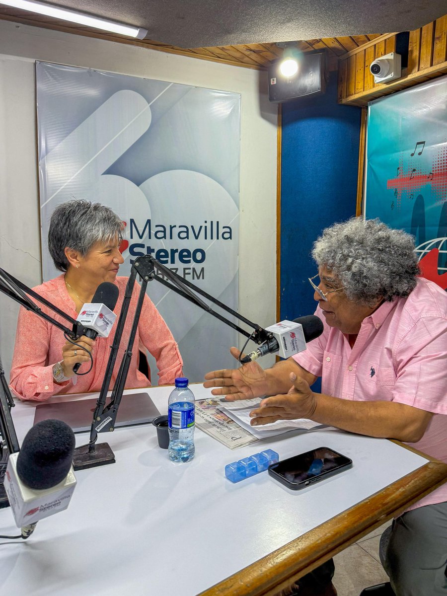ClaudiaLopez's tweet image. Hoy estamos desde la capital del Valle del Cacique de Upar, con la mejor ⚡energía para este viernes con calorcito #AlAire por @MaravillaSt1057 puedes escucharnos por
maravillaStereo.com