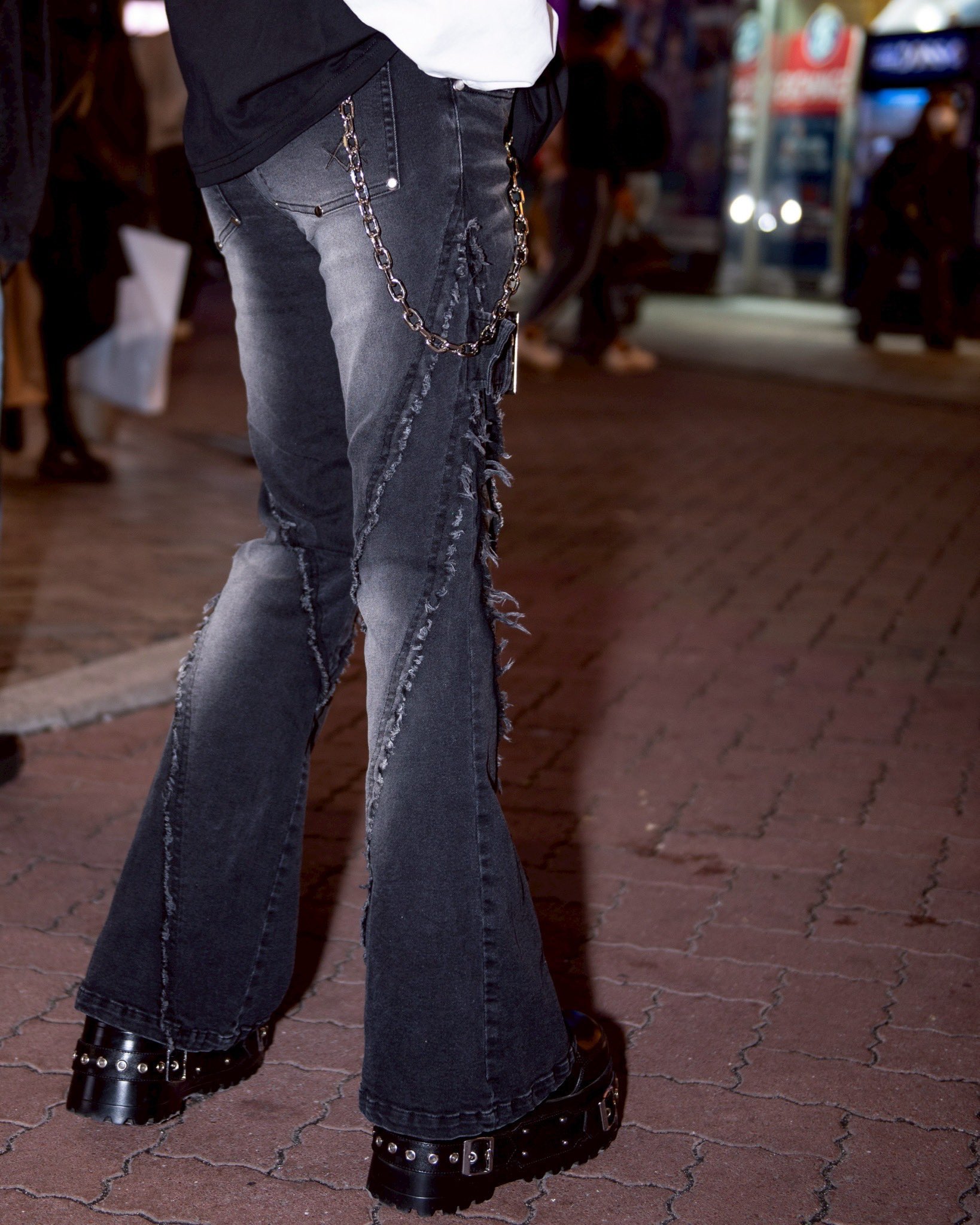 白 ボトムス reflem Releases - Raf Simons X adidas Ozweego (Monochrome Pack