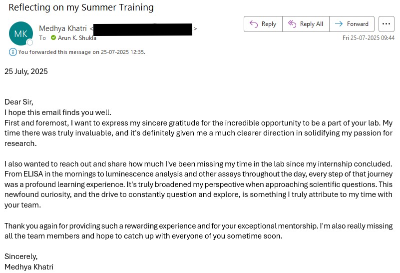 arshukla's tweet image. How cool to hear this👇from an awesome intern!!! All credit to my amazing lab members who provide such a nurturing and stimulating work environment!!!
Dear lab members - you rock!!! I am so proud of you all!!!
#Win#For#Science