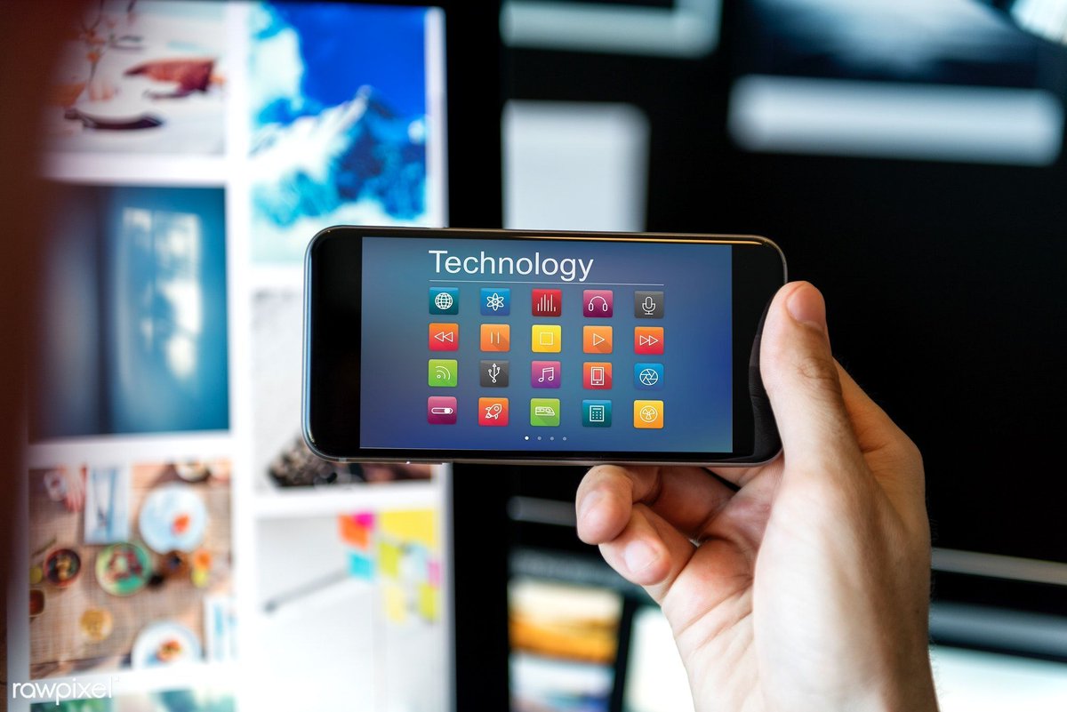 Help your business save money simply by using apps 

A #BBunker Blog By Sophie Hainsworth, LoyalFree 

kentbusinessradio.co.uk/money-saving/