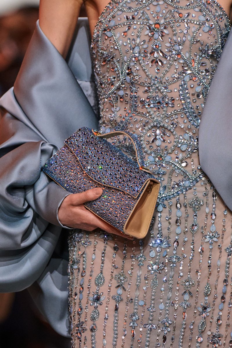 fash__ion0's tweet image. ELIE SAAB