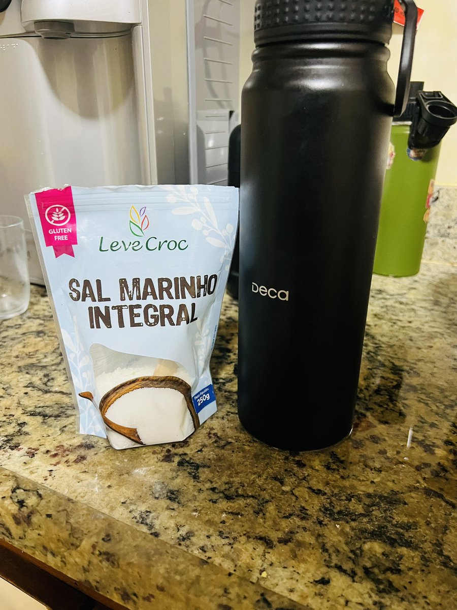 AgroBrasilDF's tweet image. O sal marinho integral, quando adicionado à água, pode trazer benefícios como auxiliar na hidratação, repor eletrólitos perdidos durante atividades físicas e melhorar a absorção de nutrientes. É vida!