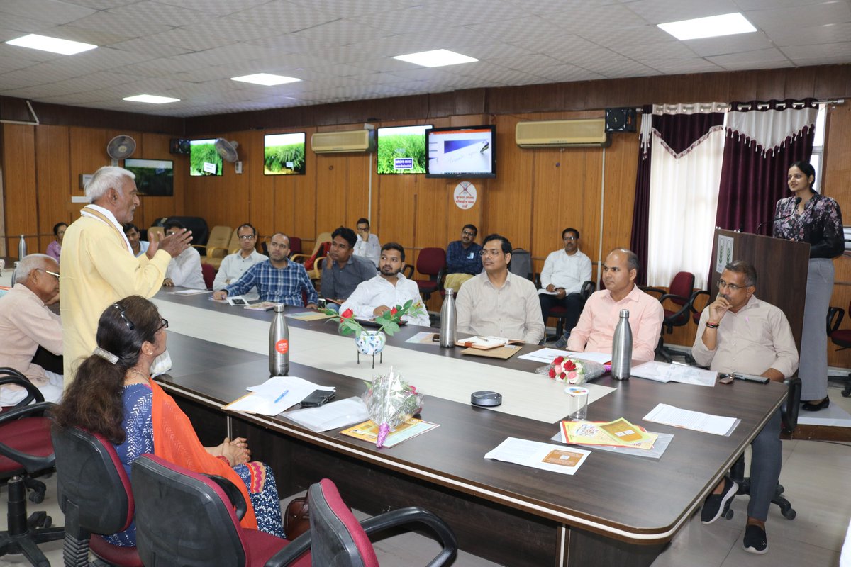icardrmr's tweet photo. ICAR-IIRMR organized workshop on Agri-business Awareness: Quality Control and Standards in Edible oils on July 25, 2025
Experts of #BIS, #FSSAI, #AGMARK delivered lectures. More than 50 participants including officials, Startups, entrepreneurs, FPOs, farmers etc. participated https://t.co/BC6bZIxSzc
