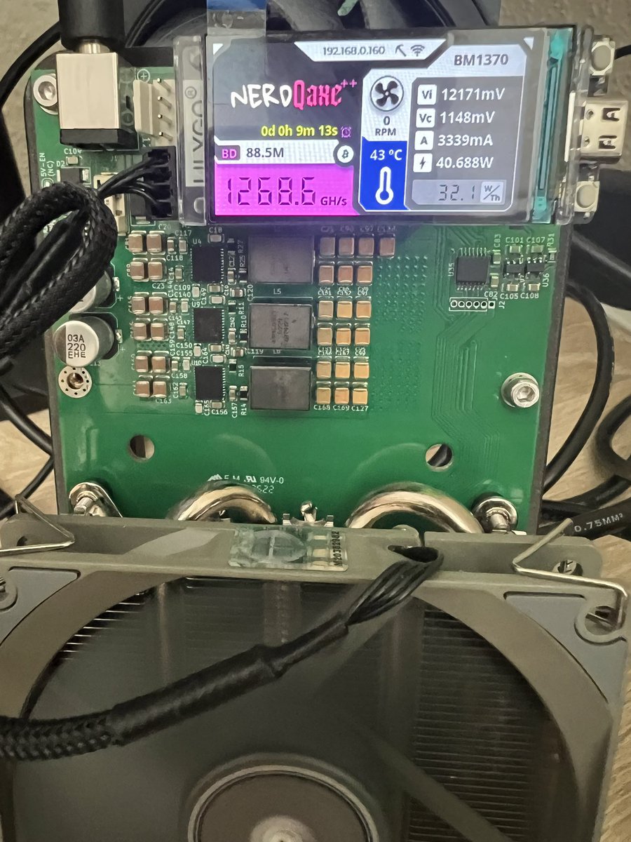 CarpPazzo's tweet photo. @incognitojohn23 Any idea what might be wrong here?
All 4 ASICs are detected in the logs, but the hashrate doesn’t go above 1.3 TH. It seems like not all ASICs are functioning correctly.
Any suggestions on what I should check? https://t.co/7TmvCj8bWx