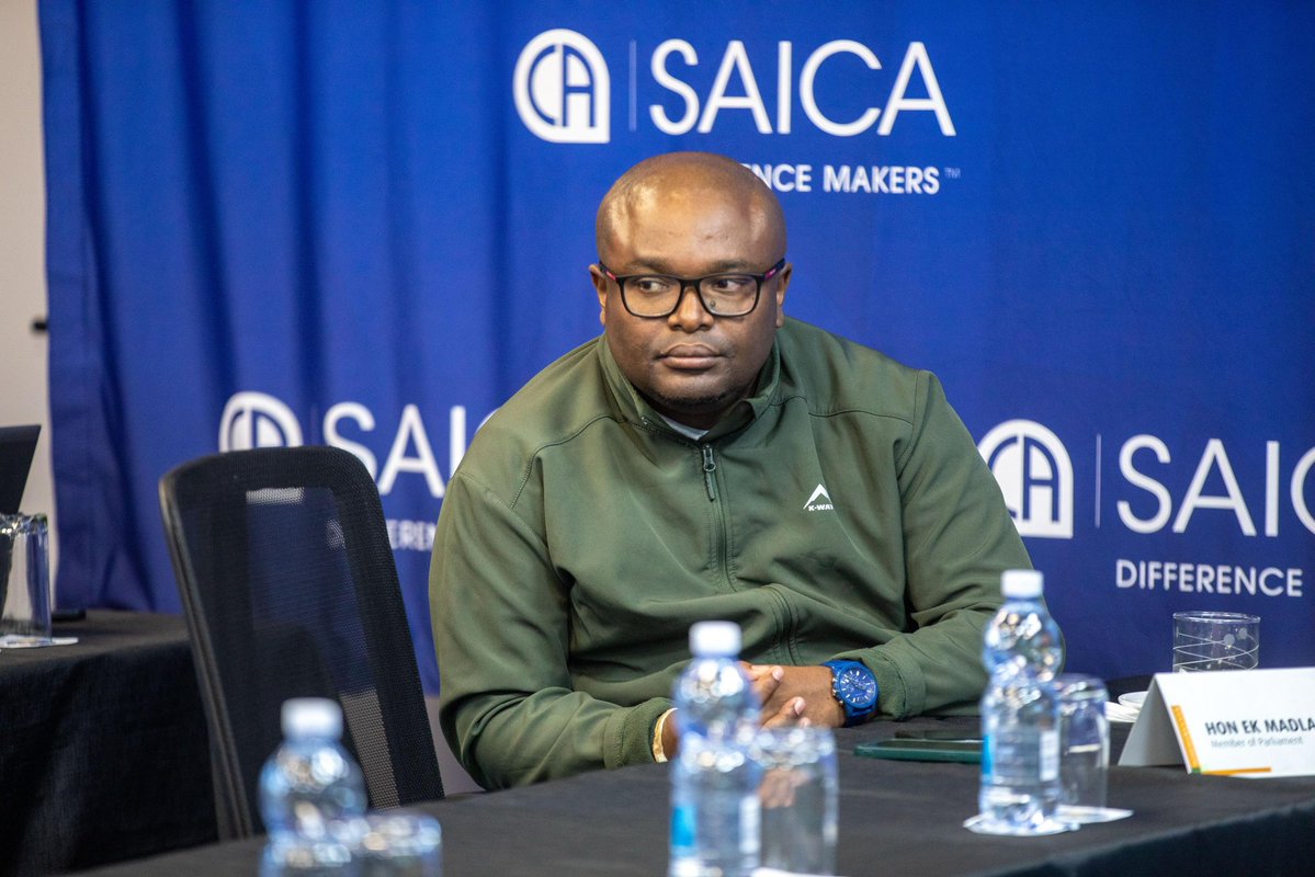FinanceCluster's tweet image. Day 2 of an empowering training where Members of the Standing Committee on Public Accounts (#SCOPA) are deepening their financial knowledge with the South African Institute of Chartered Accountants (SAICA). This crucial training will assist the committee with skills in…