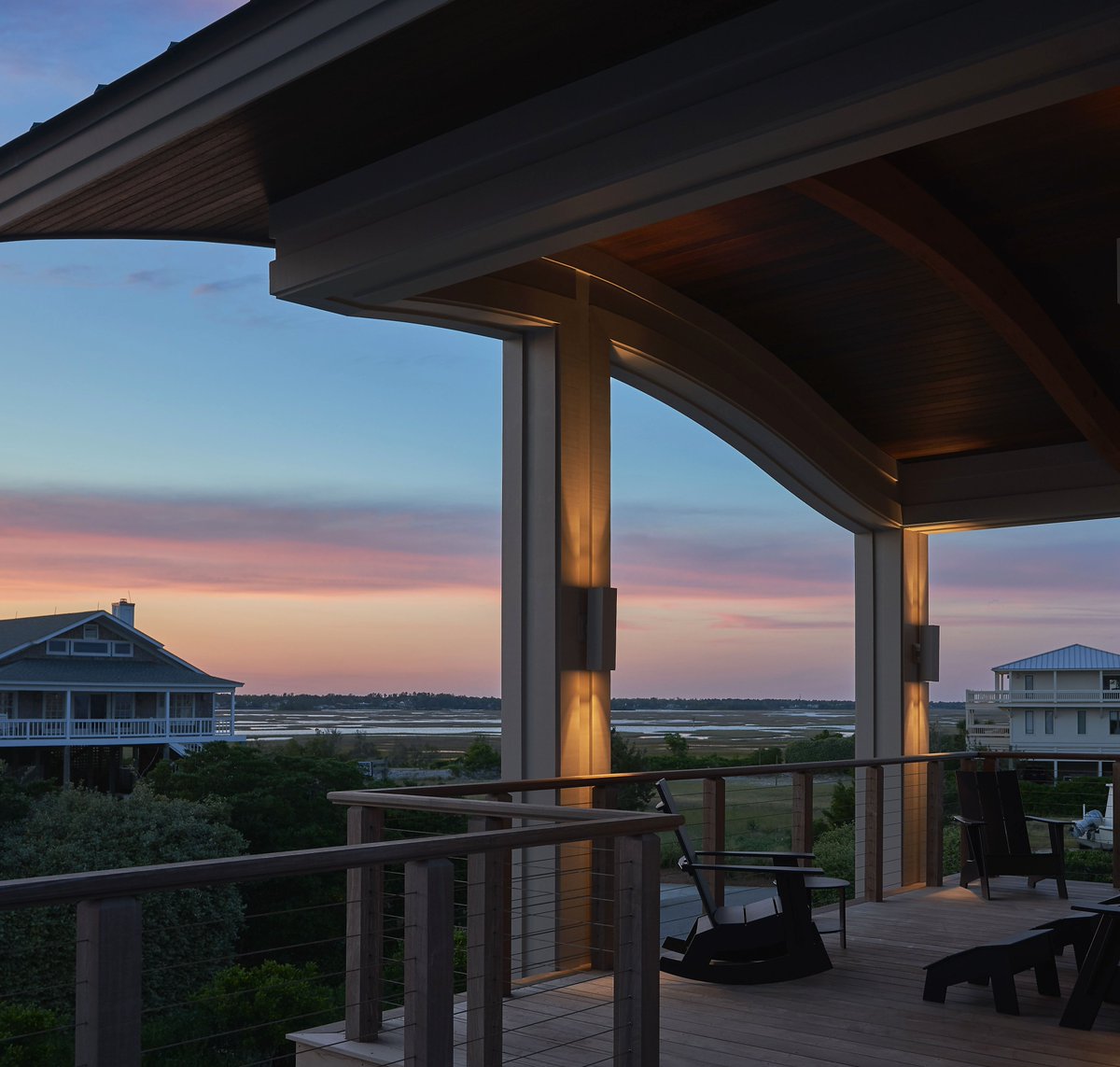 idaho_wood's tweet photo. An ode to summer on the Carolina coast.
At this Figure Eight Island home, our wood sconces blend porch life and evening breezes—light that feels effortless.
#IdahoWood #CoastalArchitecture #PersistentRefinement https://t.co/9gxLVqAMPW