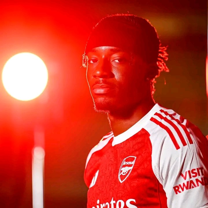 HyginusEke5736's tweet photo. ⚪🔴 Just a Reminder That Noni Madueke is a #Gunner
#COYG 🔥
#Nm20 https://t.co/MLs5eaTRRa