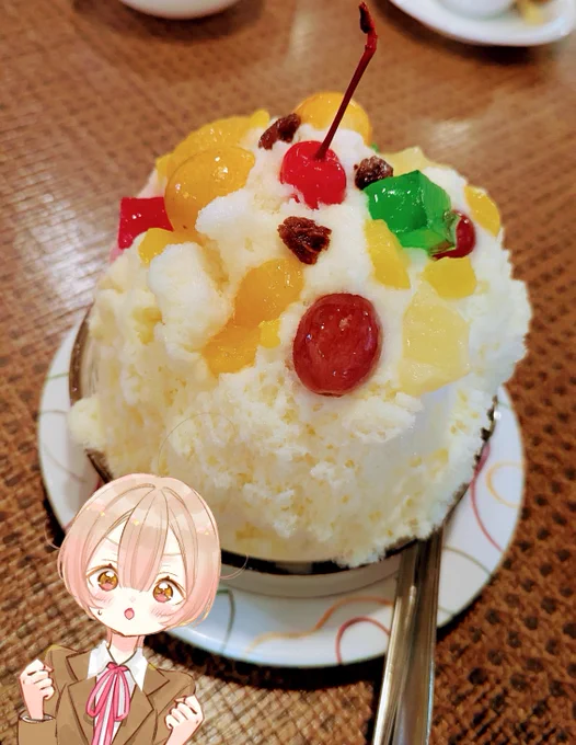 天文館むじゃきさんのしろくま🍧🐾
※写真はイートイン、漫画はテイクアウトのハンディしろくま
#かき氷の日
#のら旅 