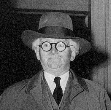 richneumeister's tweet image. Fascinating reads into right now - two books on E.H. Crump, head of the "Crump Machine" of Memphis/Shelby County, Tennessee. Held sway for near 50 years. A definite "political boss."