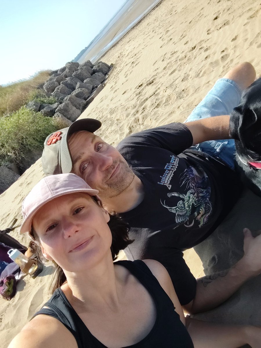 RMFrancis's tweet image. Burnham on Sea, you never let us down. Life is good.