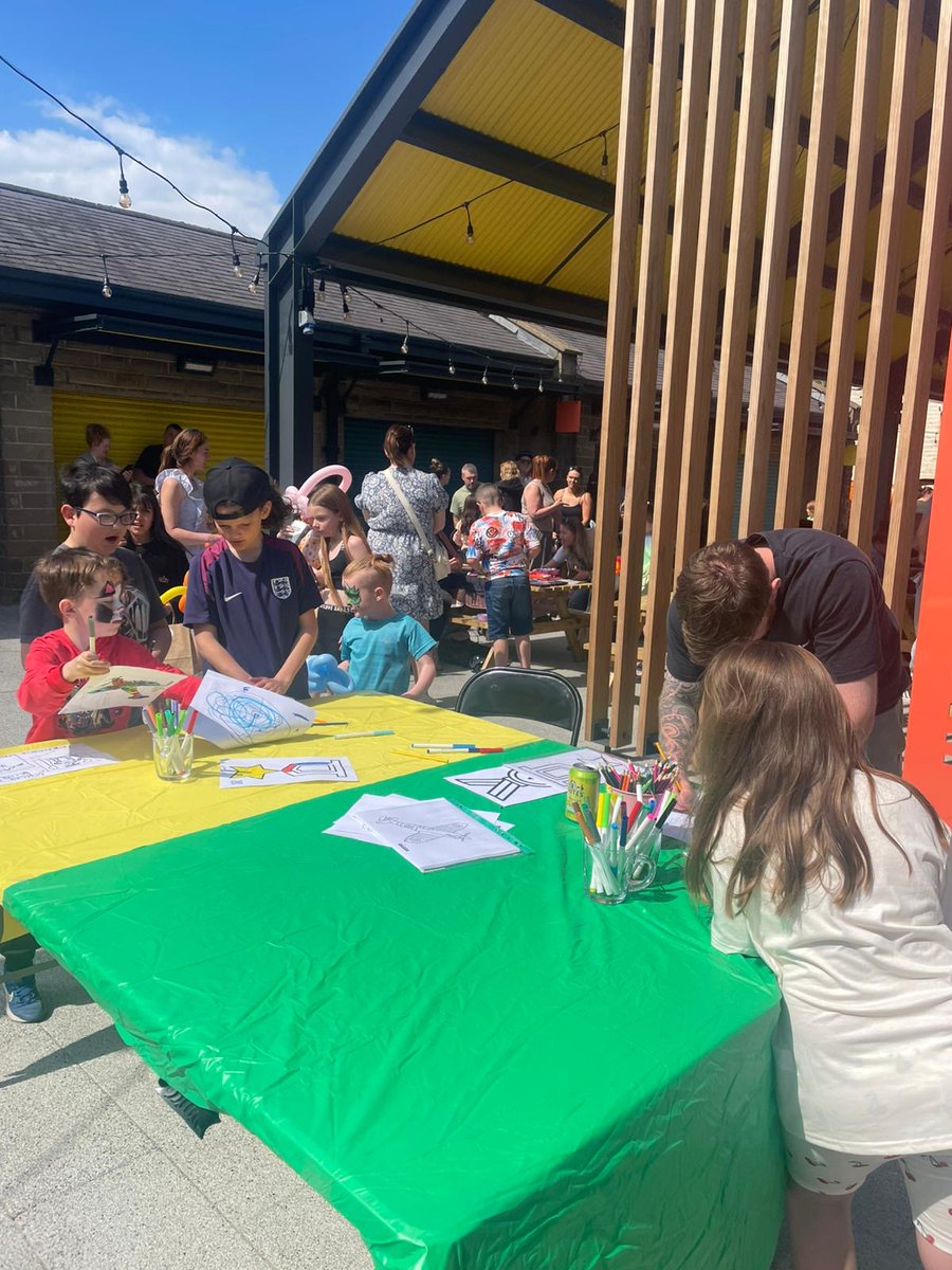 FAMILY FUN DAY AT HASLINGDEN MARKET!🙌

Mark your calendars – Saturday 2nd August 2025, 10am–3pm 📍 Haslingden Market - Free Entry 

🎨Face Painting🎲Games🏰Bouncy Castle🍭Treats for the Kids... and the Grown-Ups!

PLUS, don’t miss the amazing local traders!