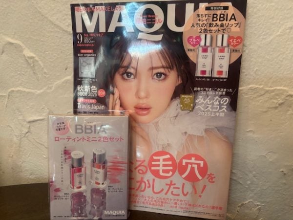citylivingosaka's tweet image. 【雑誌付録】話題の”飲み会リップ”2色セット♡MAQUIA 9月号: MAQUIA (マキア) 2025年9月号が発売!
MAQUIA (マキア) 2025年9月号が発売されました!
表紙は藤田ニコルさんです。いつもと違う雰囲気のメイクも似合うなと思いました。
… city.living.jp/citymate/citym… #シティリビング