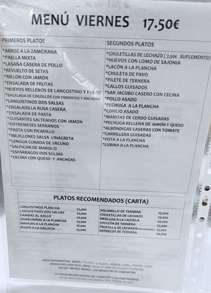 Cuando el día no empieza bien…… saliendo de finde retención en Tordesillas, pinchazo, el taller no abre hasta las 16 h. A comer donde se puede
Viva el menú del día !! 
Venga haters en 3,2,1….que si es caro, en mi barrio mejor, la carta plastificada..hoy ya aguanto lo que venga