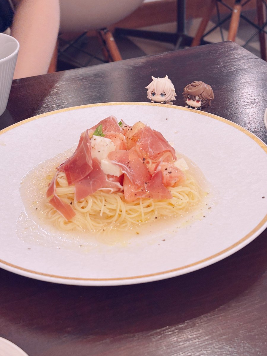 noichi_r's tweet photo. 🍑🧀🍝 https://t.co/BVjifYxekG