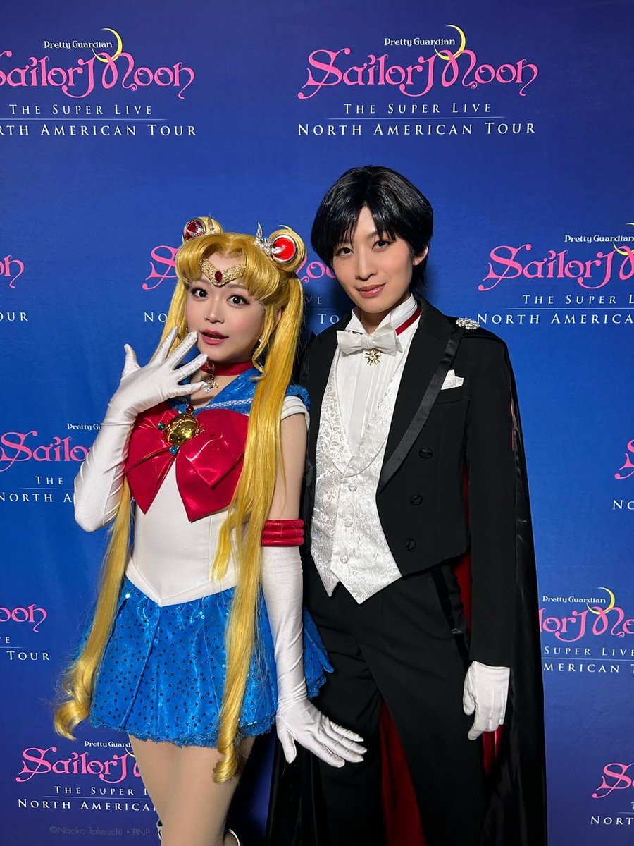 “Pretty Guardian Sailor Moon” The Super Live
期間限定で無料配信されることが決定しました！

北米ツアー公演映像は
8/8(金)0:00～8/10(日)23:59
になります。

この機会にぜひぜひ
#SailorMoonTheSuperLive