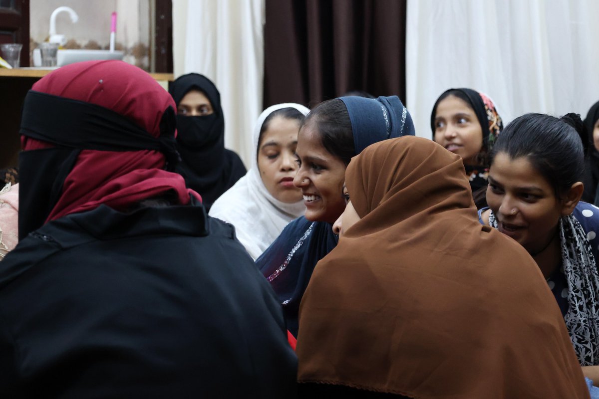 miles2smile_'s tweet image. At Sabaat, we’re creating a space where women can sit together, speak freely, and simply be held. A support group because healing begins where women hold space for each other. 🤍 #SabaatSupport #Miles2Smile