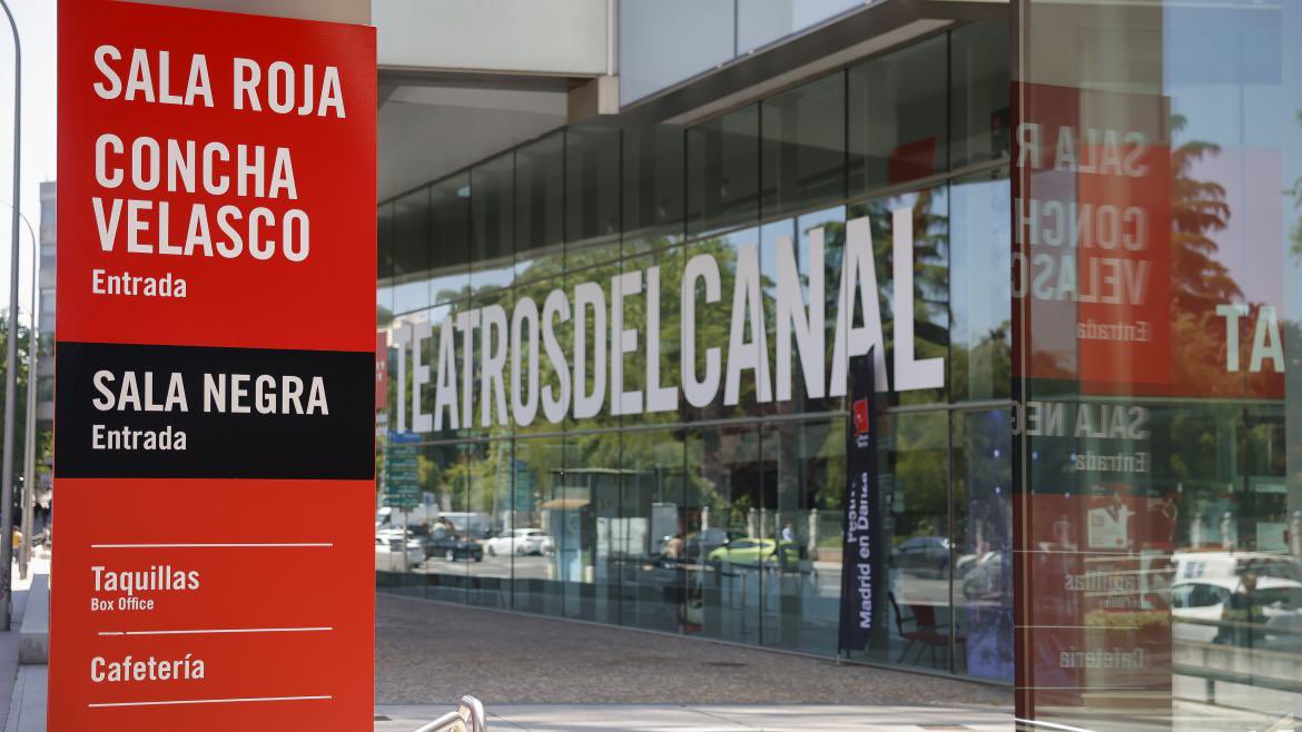 Comunidad de Madrid (@comunidadmadrid) on Twitter photo 🎭 La Comunidad de Madrid invierte 17,6 millones de euros para la gestión de los <a href="/TeatrosCanal/">Teatros del Canal ▪️ Comunidad de Madrid</a> y el Teatro Auditorio de #SanLorenzoDeElEscorial.
🗓️ Incluye los servicios necesarios para el desarrollo de la actividad durante 24 meses desde agosto.
+Info: c.madrid/wnhkt 🎭 La Comunidad de Madrid invierte 17,6 millones de euros para la gestión de los <a href="/TeatrosCanal/">Teatros del Canal ▪️ Comunidad de Madrid</a> y el Teatro Auditorio de #SanLorenzoDeElEscorial.
🗓️ Incluye los servicios necesarios para el desarrollo de la actividad durante 24 meses desde agosto.
+Info: c.madrid/wnhkt