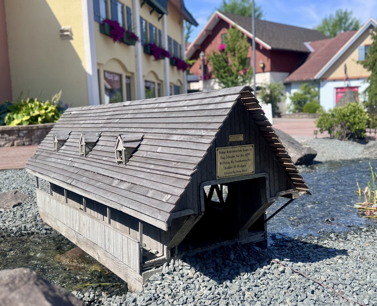Frankenmuth River Place Shops tweet media