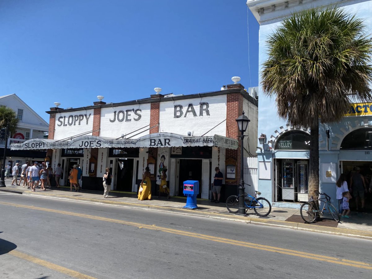 PartyInKeyWest's tweet image. Happy Friday! Stay cool, Key West. #sloppyjoes #keywest #summer

More: PartyinKeyWest.com/wp/
Follow us: @PartyInKeyWest
Hashtag us: #PartyInKeyWest
