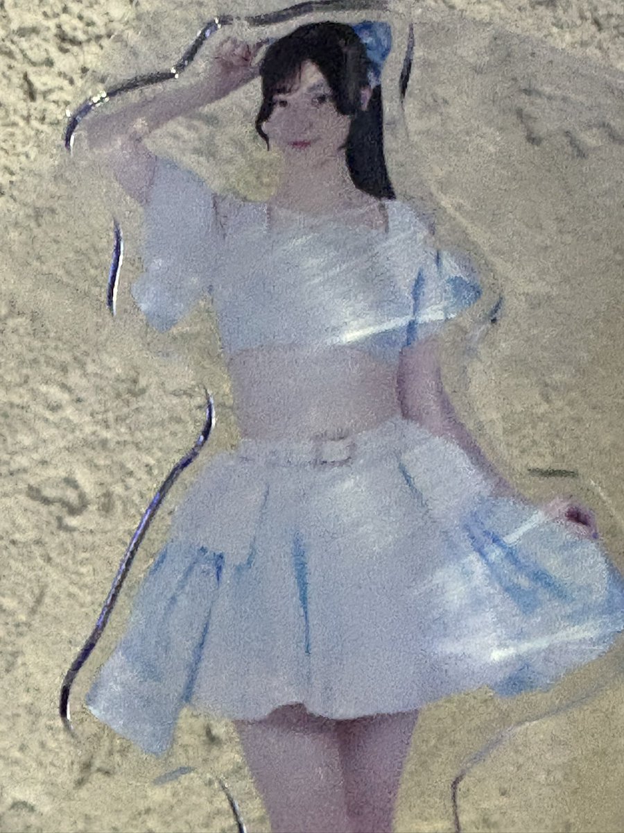 hibariga1's tweet photo. ガチャでA賞 遥香ちゃんのアクスタが
当たり🎯やった〜
#Amairo-flip#綾葉遥香#はるかと雨宿り https://t.co/aheFjgbiDj