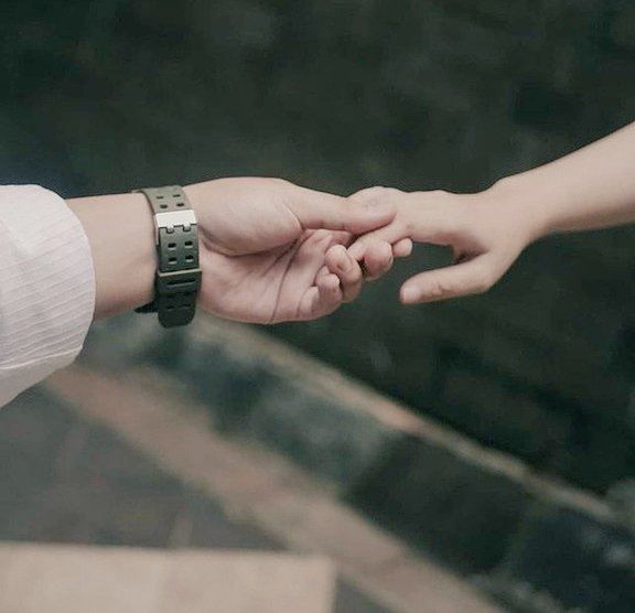 NIK_563's tweet image. ________گرنا بھی اچھا ہوتا ہے
اوقات کا پتہ چلتا ہے _______
_____بڑھتے ہیں جب ہاتھ اٹھانے کو
اپنوں کا پتہ چلتا ہے_______
#اردو_زبان
#نمود_عشق
#X_promo