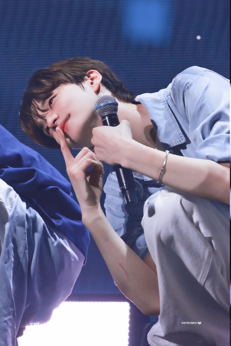 snowfall1107's tweet image. 250725 Sendai

#TWS #투어스 #247WithUs 
#SHINYU #신유 #신정환