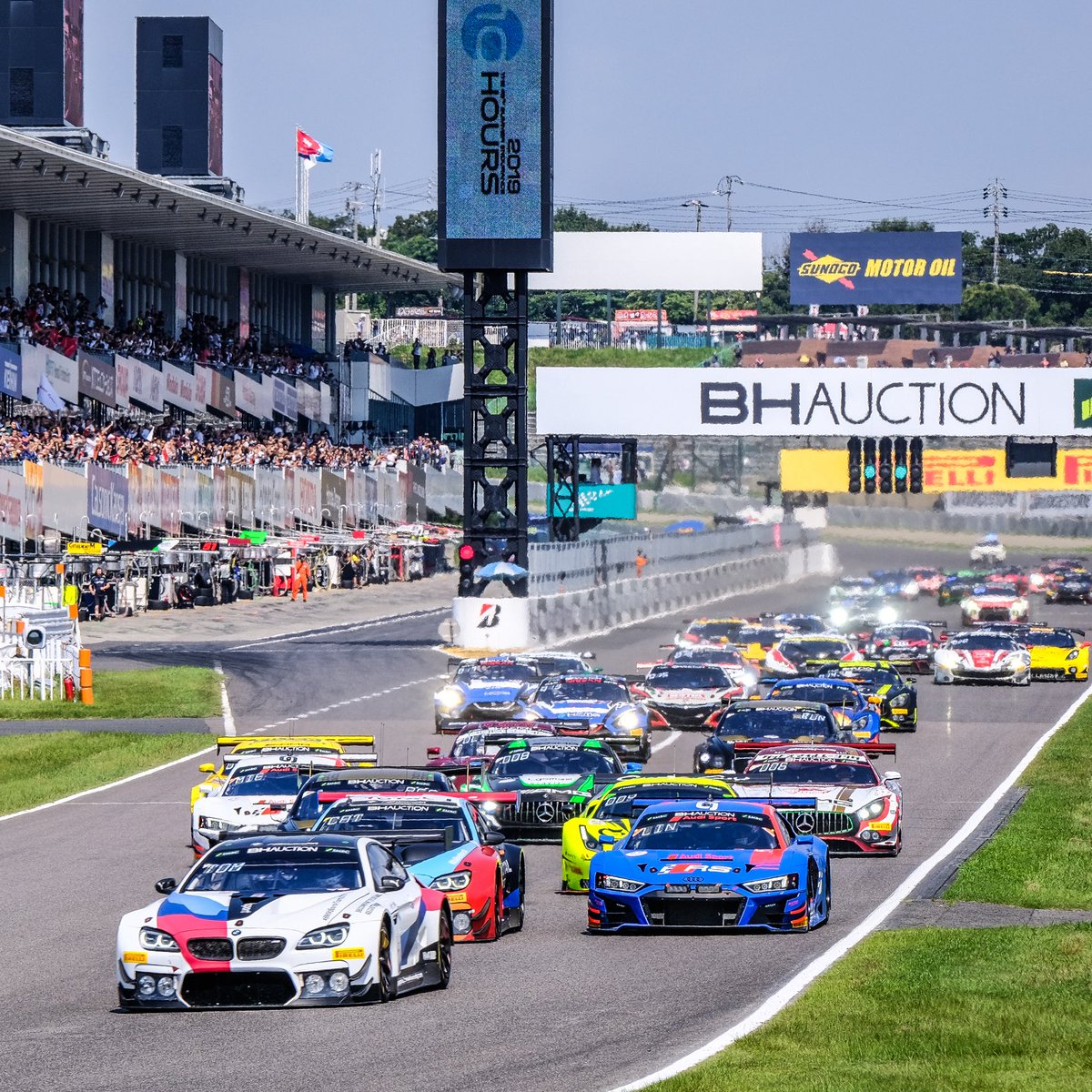 IntercontGTC's tweet image. #Suzuka1000km まであと5️⃣0️⃣日…!⏳
前回の大会は6年前!ポールポジションは
BMWのアウグスト・ファルフス選手!☝️
優勝を飾ったのはWRTの3選手🔻
ケルヴィン・ヴァン・デル・リンデ選手🇿🇦
ドリス・ヴァントール選手🇧🇪
フレデリック・ベルビシュ選手🇧🇪
🎟️ suzukacircuit.jp