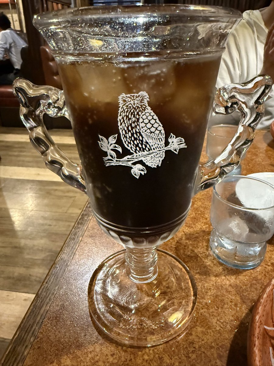 MAchuuuukai's tweet image. びっくりドンキーのジャンボサイズコーラ、アホみたいにデカくて草