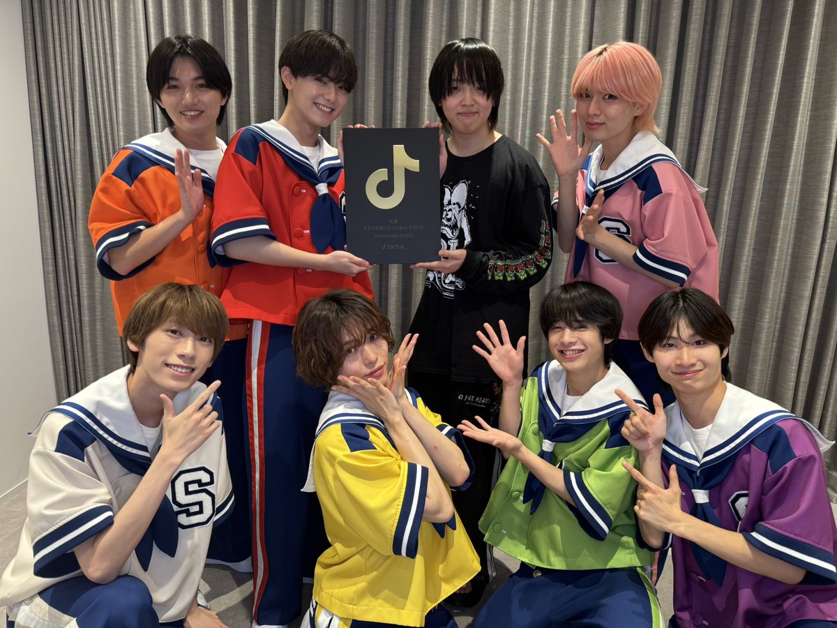 supafuru_info's tweet image. 『チグハグ』TikTokコラボ撮影㊗️
🍎─🍊─🍋─🍈─🍑─🍇─🥥
まさみさんと #チグハグ コラボ撮影しました📱✨
▷▶︎vt.tiktok.com/ZSSR9gFdp/
#スパフル #チグハグ