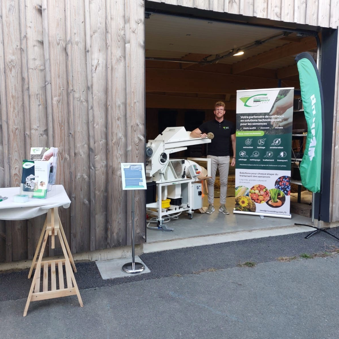 seedprocessing's tweet image. 🌱 Save the Date: Open Day @ Ferme de Sainte Marthe – Sept 19, 2025 🌾
Live demos, expert talks & practical insights in seed processing with Westrup & 3U Vision.
📍Loire-Authion, FR | ⏰ 08:30–18:00
#SeedProcessing #OpenDay #InnovationInAgri