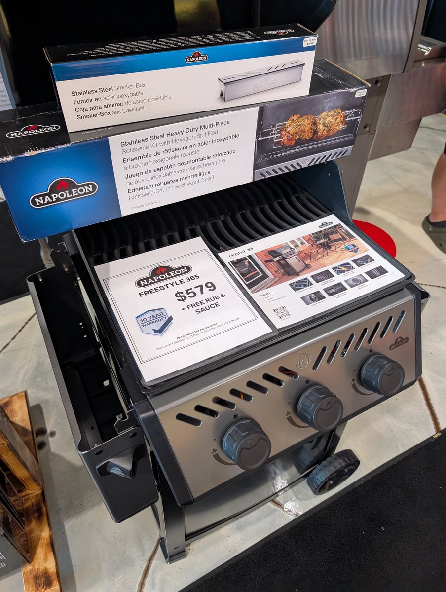 Stop in today and load up for the weekend! It’s a great time to get outside and fire up the grill. Let us help you make it a tasty one!

#smallbiz #shoplocal #TogetherWeRise