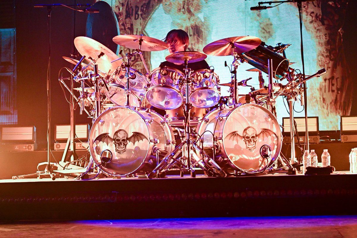 STCONightmares's tweet image. Brooks Wackerman performing at the Cynthia Woods Mitchell Pavilion in The Woodlands, Texas on the 2nd leg of the Life is But a Dream… North American Tour - 12th October 2023
📷: Cynthia Woods Mitchell Pavilion